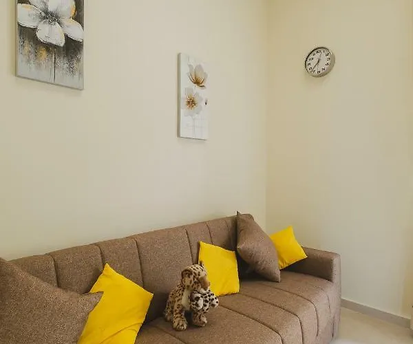 Spacious With Parking * Chania (Crete)