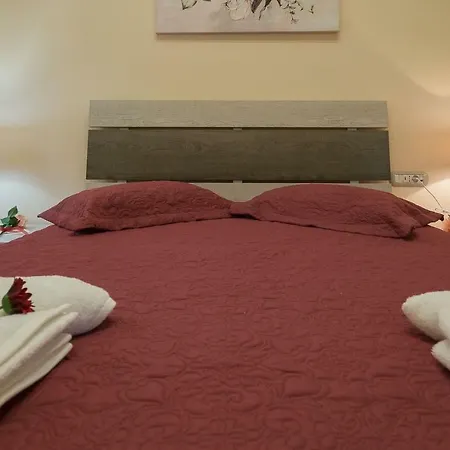 Spacious With Parking