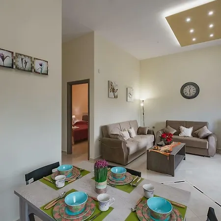 Spacious With Parking * La Canea